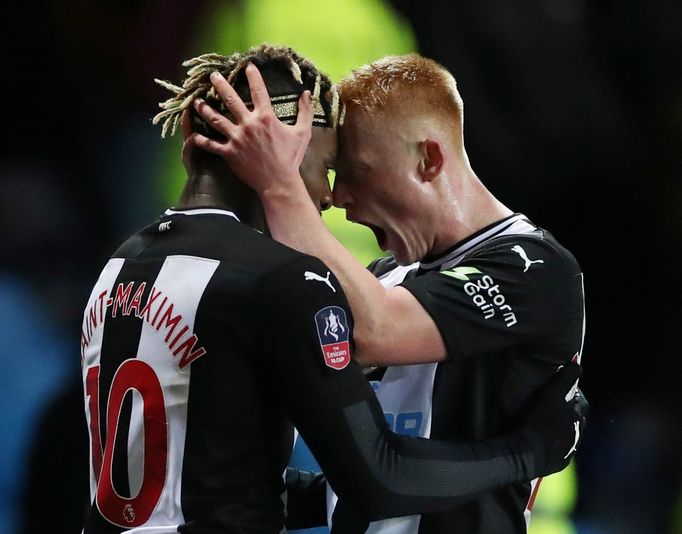 Soccer Football -  FA Cup Fourth Round Replay - Oxford United v Newcastle United  - Kassam Stadium, Oxford, Britain - February 4, 2020  Newcastle United's Allan Saint-Max