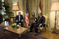USA obnovily jednání s Egyptem. Hledají spojence