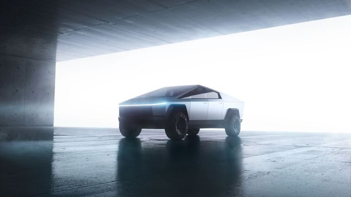 Experti varují: Tesla Cybertruck je tak odvážný, že ho v Evropě nebude možné prodávat