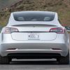Tesla Model 3 červenec 2017
