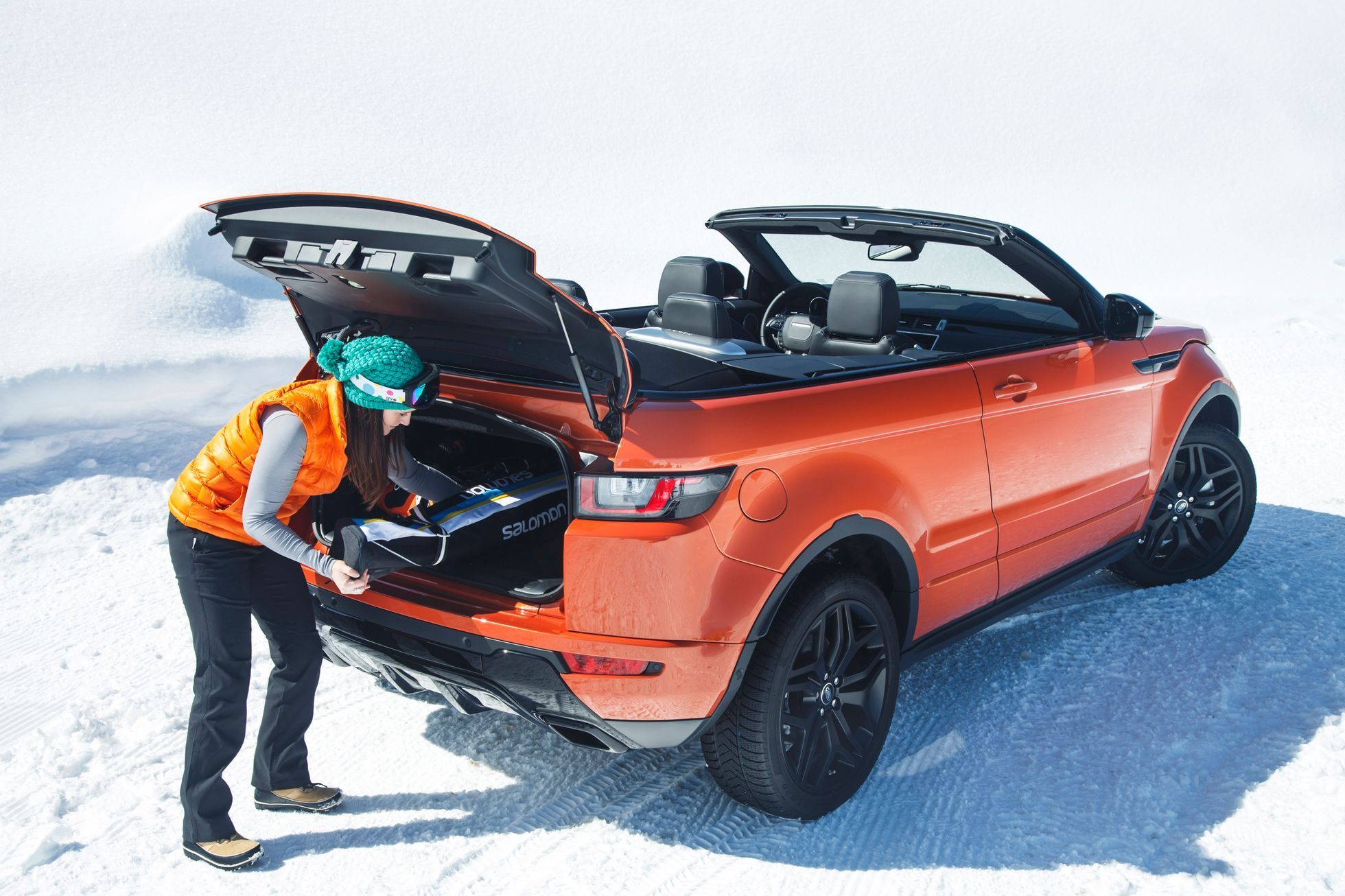 Range Rover Evoque Convertible - lyže