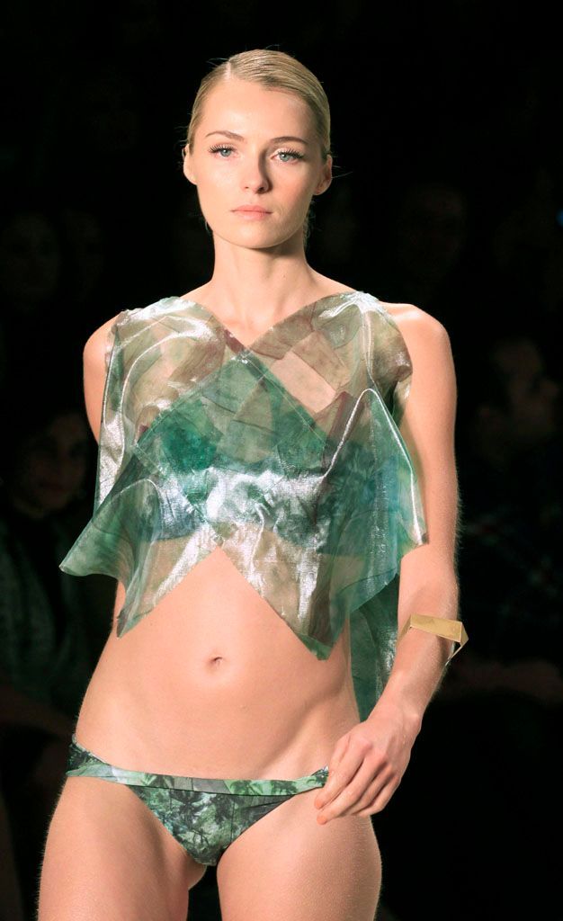 Léto ještě nezačalo, a už jsou tu plavky pro léto 2012