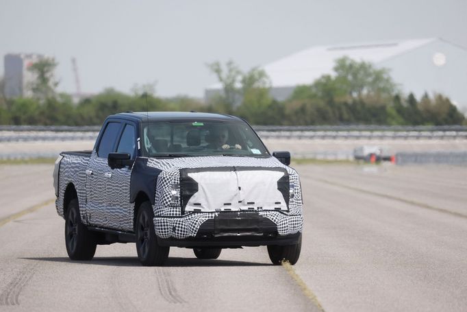 U.S. President Joe Biden tests the new Ford F-150 lightning truck as he visits VDAB Ford facility in Dearborn, Michigan, U.S., May 18, 2021.  REUTERS/Leah Millis