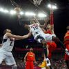 Kobe Bryant ve finále OH 2012 USA - Španělsko