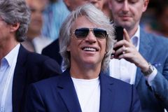 Jon Bon Jovi přesvědčil ženu, aby neskákala z mostu