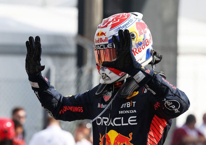 Max Verstappen z Red Bullu slaví triumf ve VC Itálie F1 2023