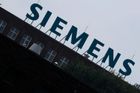 Siemens chystá obří investici. Pomůže Česku, chválí firmu premiér