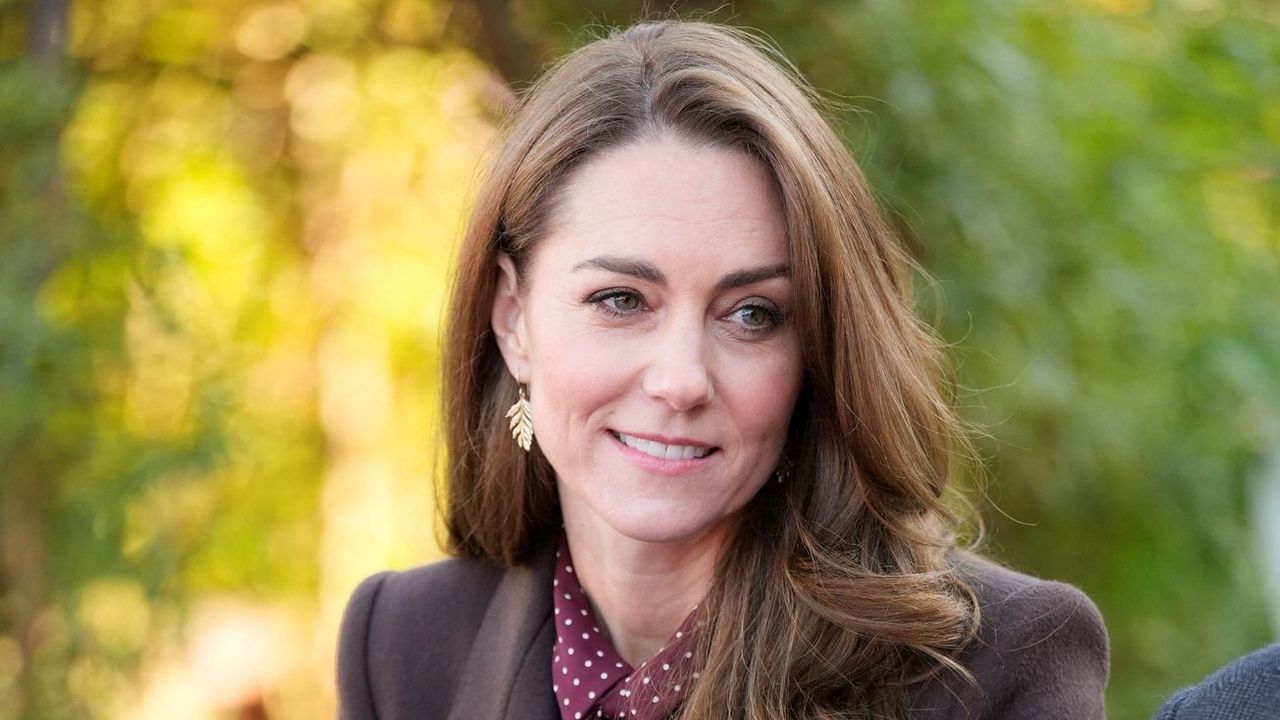 Princezna Catherine oslavila výročí svatby novým odstínem. Připomeňte si její proměny