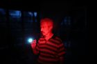 Foto: Portoriko ve tmě. Bez elektřiny je kvůli hurikánu i domov důchodců, lidé se vracejí ke svíčkám