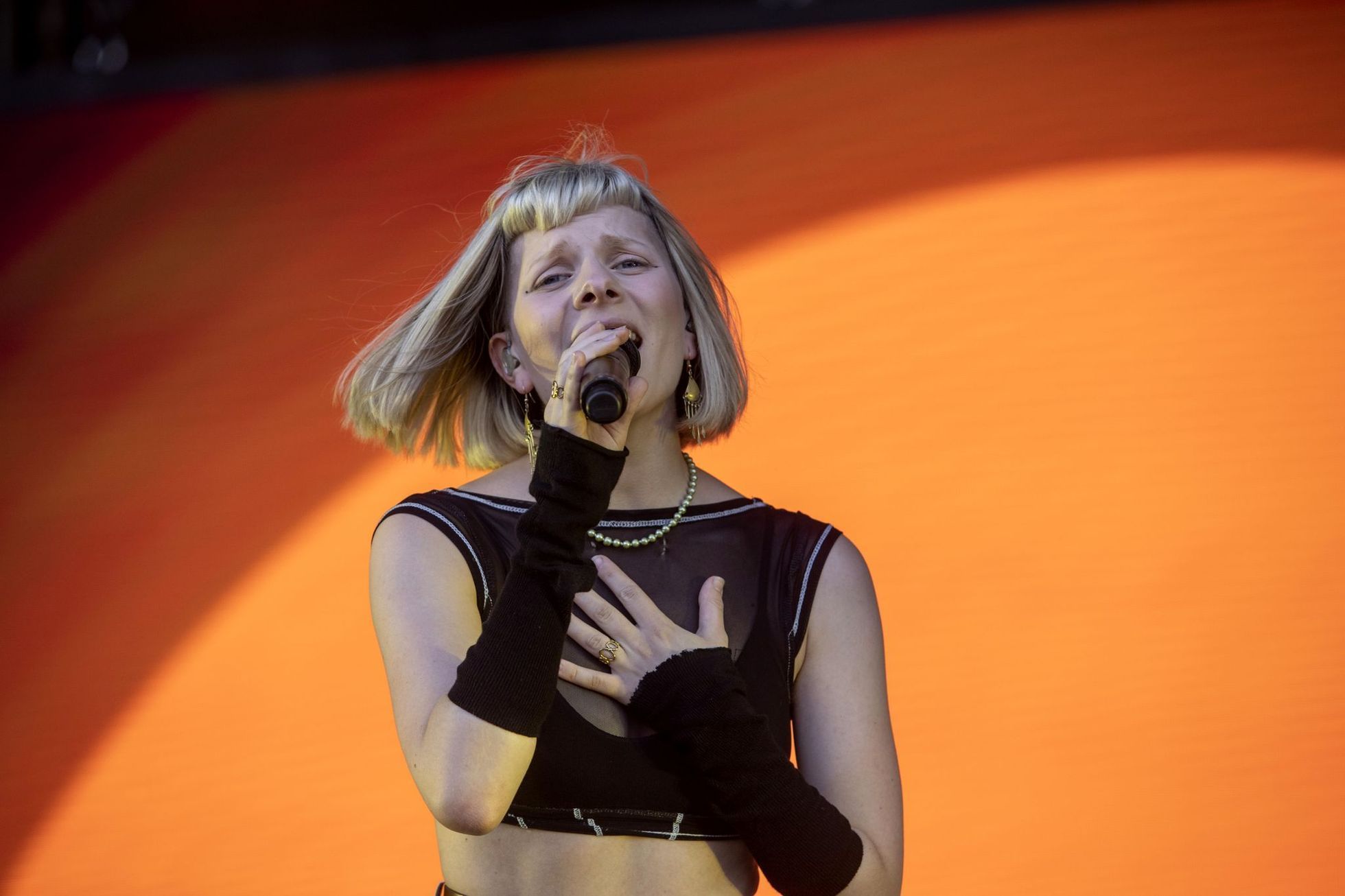Aurora, zpěvačka, Metronome, 2023