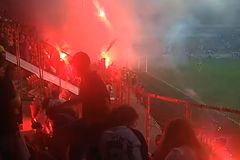 Disciplinární komise dnes rozhodne, jestli Slavii zavře kvůli pyrotechnice stadion