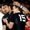 MS v ragby: Nový Zéland - Francie (Jerome Kaino, Israel Dagg)