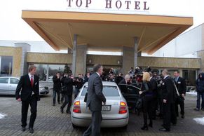 Dámy a pánové, prezident České republiky Miloš Zeman