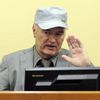 Ratko Mladič poprvé stanul před haagským tribunálem