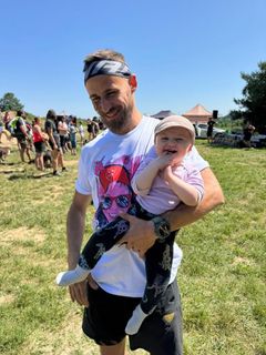 "Astrocytomu se bez nadsázky přezdívá terminátor mezi nádory. Je to jako pavučina, která prorůstá mozkem."