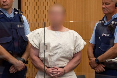 Brenton Tarrant  byl obviněn z vraždy za střelbu v mešitách na Novém Zélandu