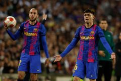 Barcelona doma vyhořela a končí. West Ham po jasné výhře v Lyonu postupuje