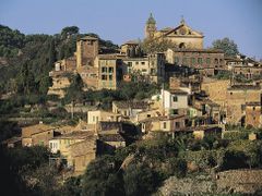 vesnice Valdemossa na ostrově Mallorca, Baleáry