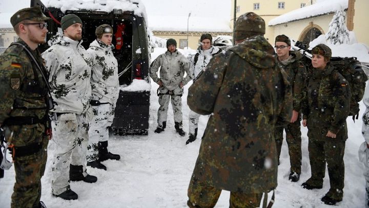 Německo reaguje na nejistou bezpečnostní situaci. Zavádí spolkovou domobranu; Zdroj foto: Reuters