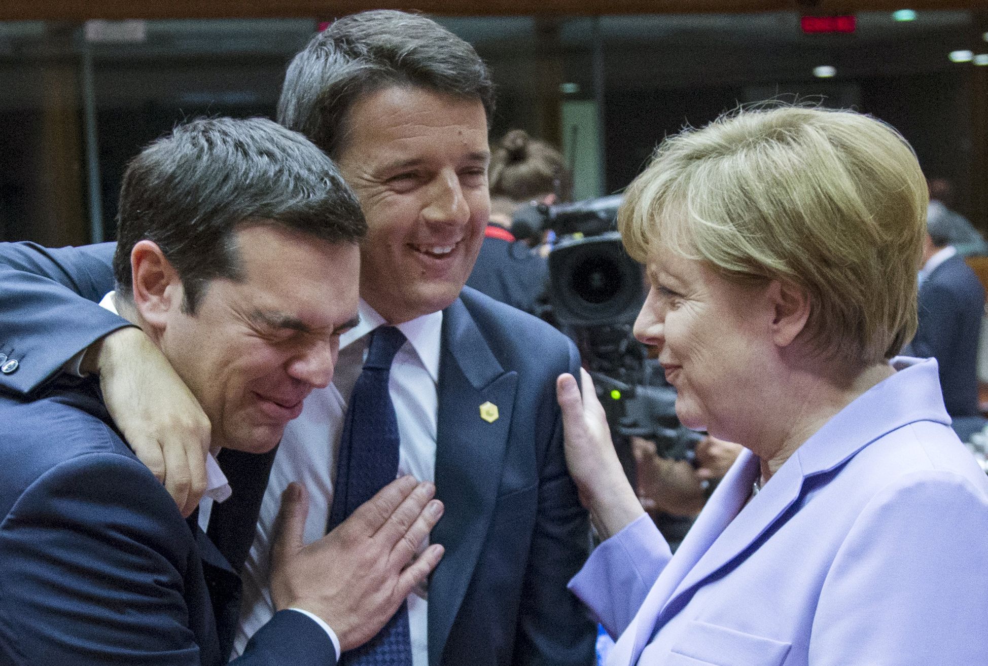 Tsipras, Merkelová, Renzi na jednání v Bruselu