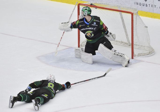 hokej, extraliga 2018/2019, Třinec - Karlovy Vary, Jan Bednář