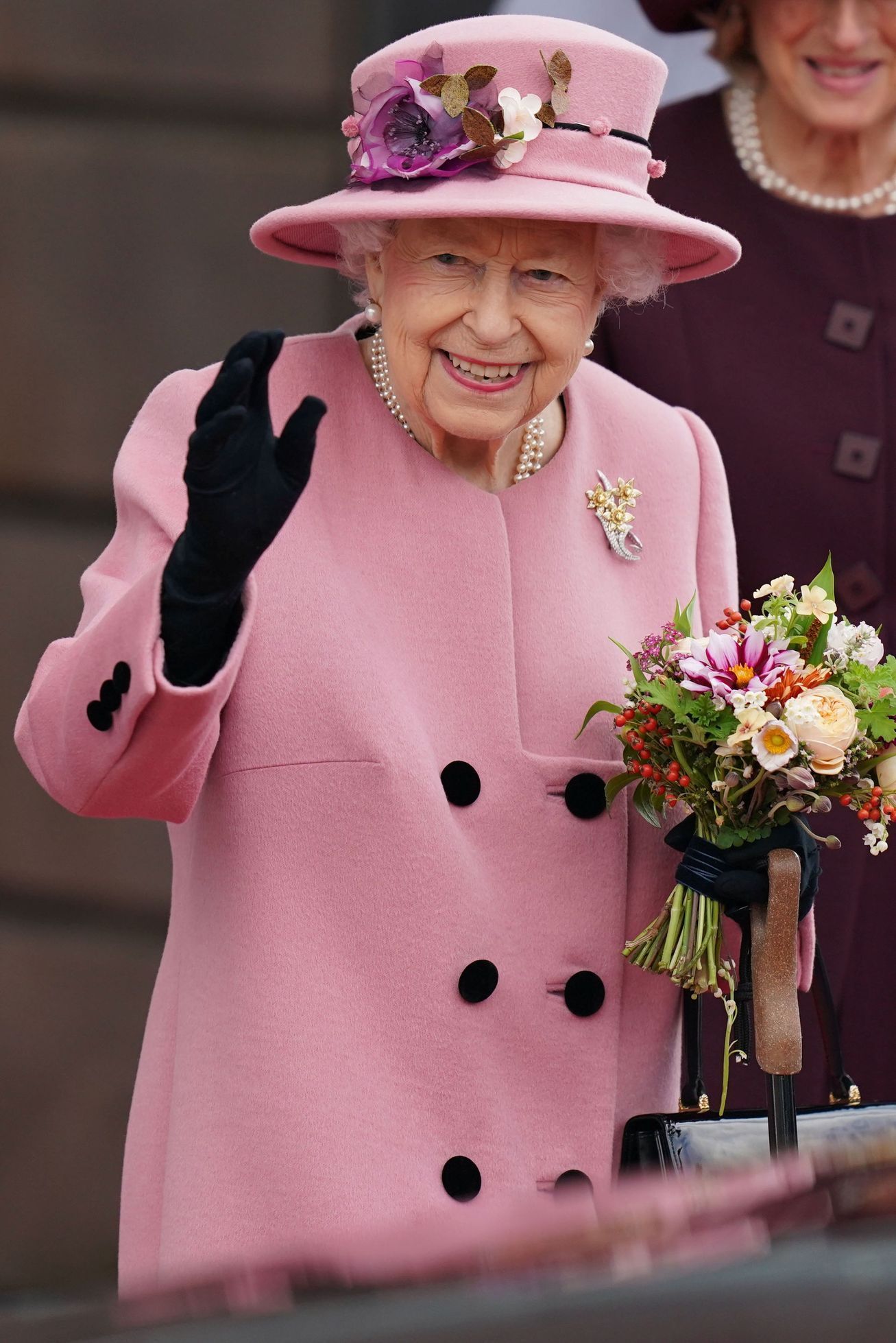 Královna Alžběta II, žena