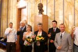 Slavnostní akt se konal v rezidenci pražského primátora. Na přítomné sportovce shlížela busta prezidenta Masaryka.