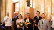 Slavnostní akt se konal v rezidenci pražského primátora. Na přítomné sportovce shlížela busta prezidenta Masaryka.