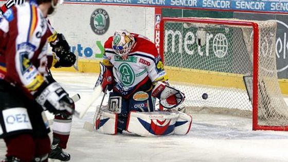 Pardubice Spartu nezastavily. Titul zůstal v Praze