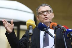 Zaorálek couvá, místo 1,5 miliardy pro kulturu si řekne o 1,16 miliardy