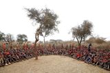 Srpnové slavnosti se účastnilo tisíc masajů.