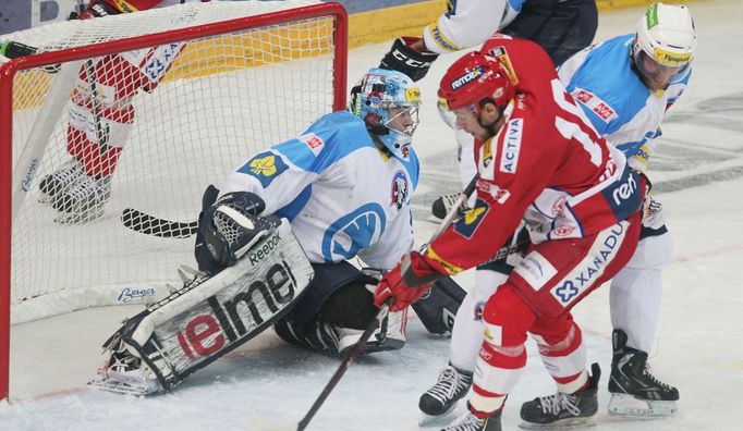 Hokej, extraliga, Slavia - Plzeň: Daniel Vrdlovec - Marek Mazanec