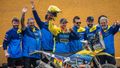 14. etapa Rallye Dakar 2023: Martin Michek s členy týmu Orion - Moto Racing Group na cílové rampě