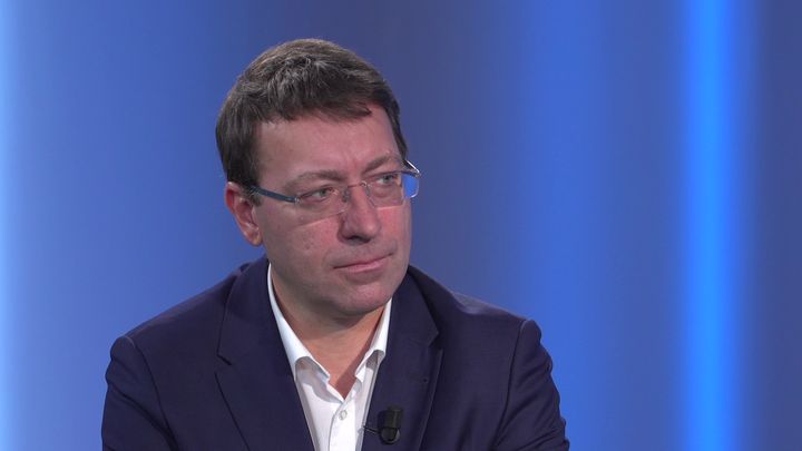 Česko by se mělo bát ruské "odplaty“. Může přijít o majetek za miliardu, říká novinář