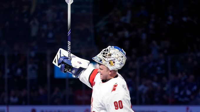 Takhle vypadala premiéra 42letého Davida Ayrese v hokejové NHL.
