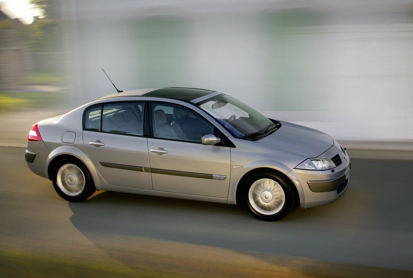 Renault Mégane II - sedan