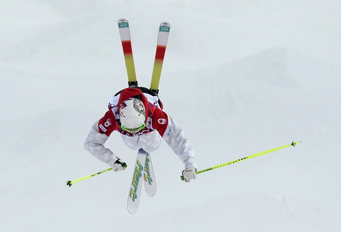 Kanaďanka Maxime Dufour-Lapointeová na OH v Soči 2014 (jízda v boulích)