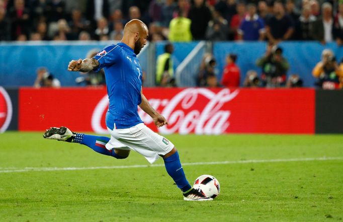 Italy's Simone Zaza misses in the penalty shootout