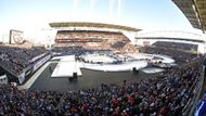 Ostře sledovaný duel se odehrál na Exhibition Stadium v Torontu.