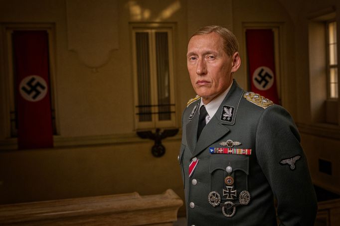 Detlef Bothe jako Reinhard Heydrich.