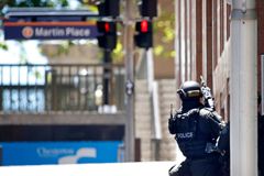 Policie zastřelila muže, který u Melbourne držel rukojmí. K akci se hlásí Islámský stát