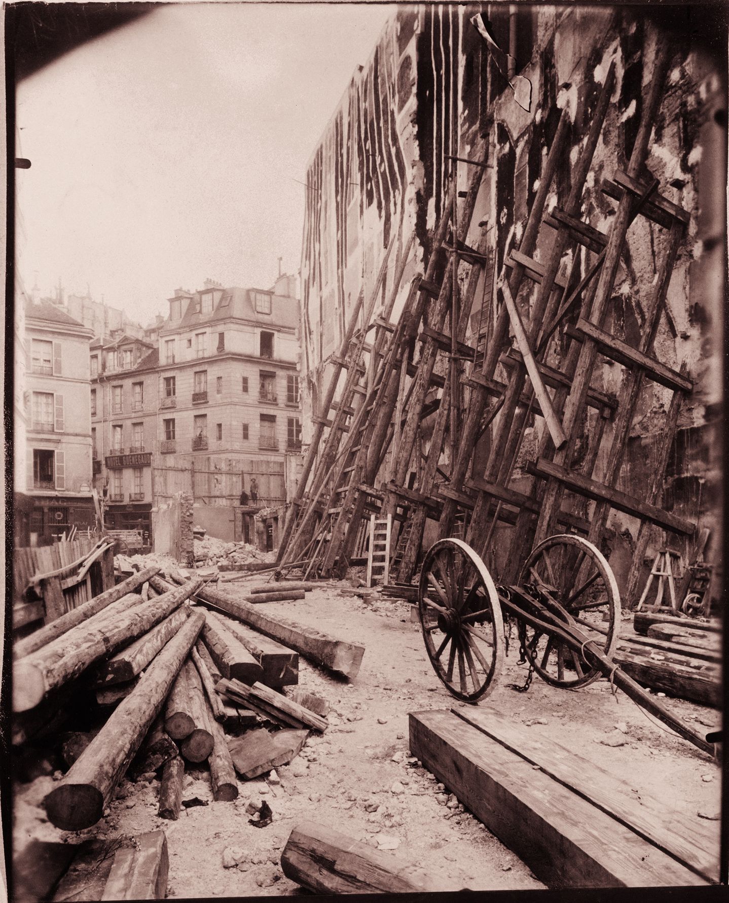 Eugene Atget: Dávná Paříž, historické fotografie