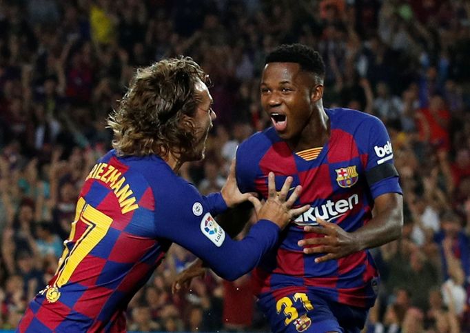 Soccer Football - La Liga Santander - FC Barcelona v Valencia - Camp Nou, Barcelona, Spain - September 14, 2019   Barcelona's Anssumane Fati celebrates scoring their firs