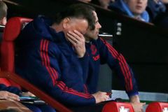 Van Gaal prý nabídl rezignaci, ale vedení United ji nepřijalo