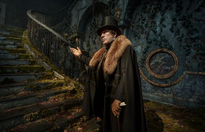 Christoph Waltz ve filmu Frankenstein.