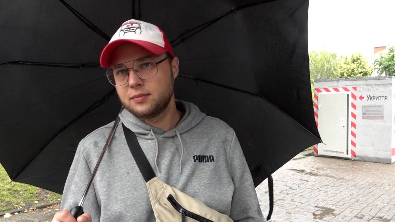 Rusové se blíží. Katastrofa visí na vlásku, vědí ve statisícovém ukrajinském městě
