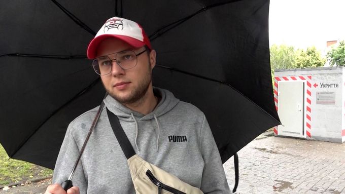 Obyvatelé města Sumy zvažují, zda opustit své domovy, zatímco se blíží ruské jednotky