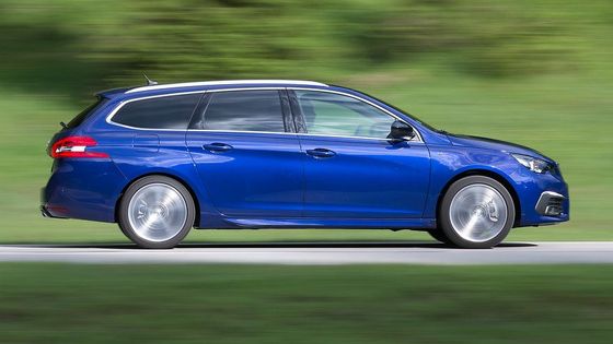 Peugeot 308 SW patří mezi nejúspornější kombíky na českém trhu. I s výkonem 96 kW.