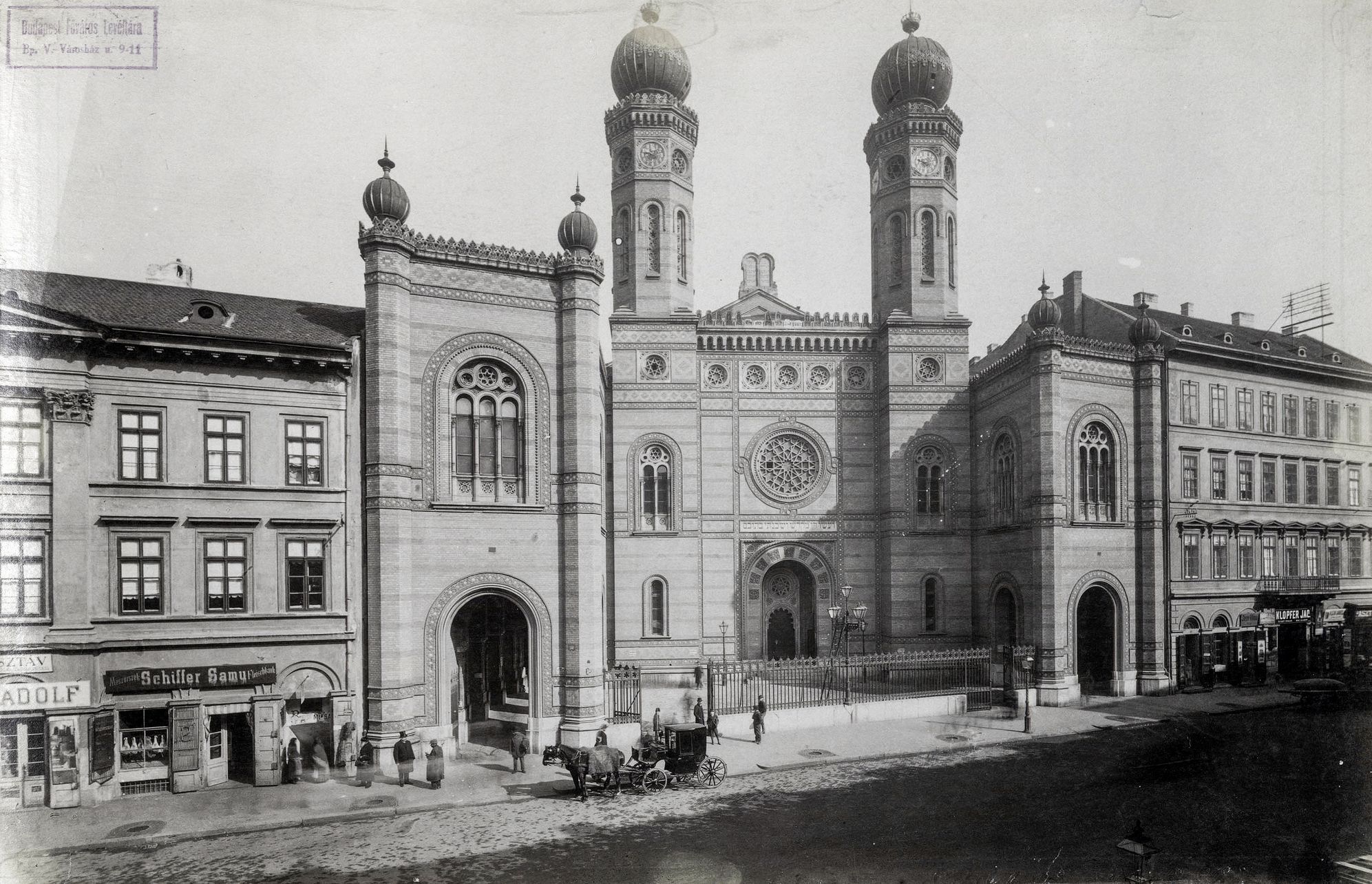 Budapešť, historie, Maďarsko, výročí, Zahraničí