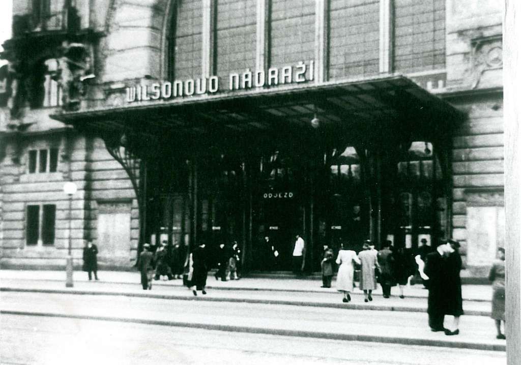 Hlavní nádraží - historické fotografie - ČD